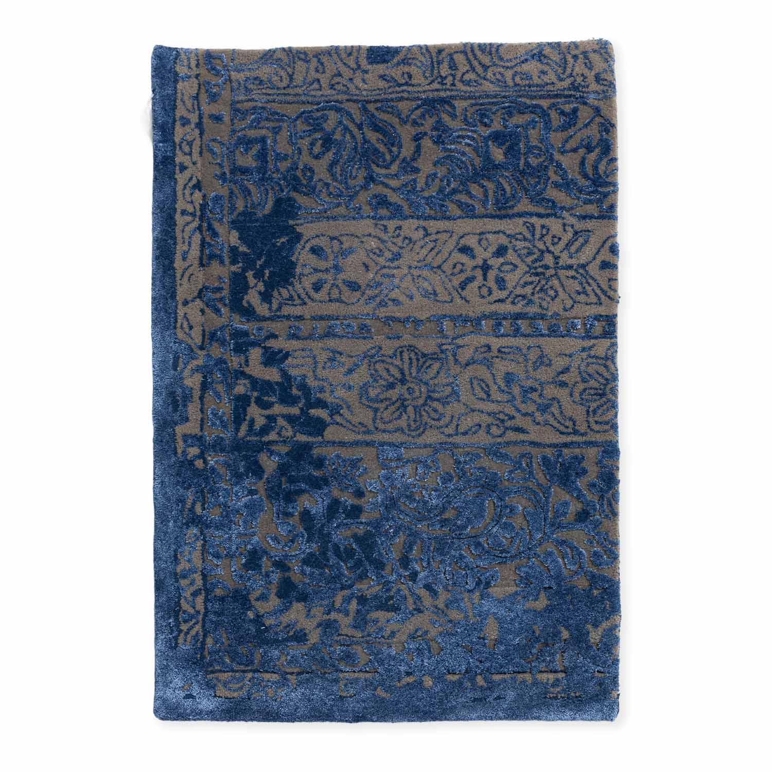 Aks Hand-tufted wool rug