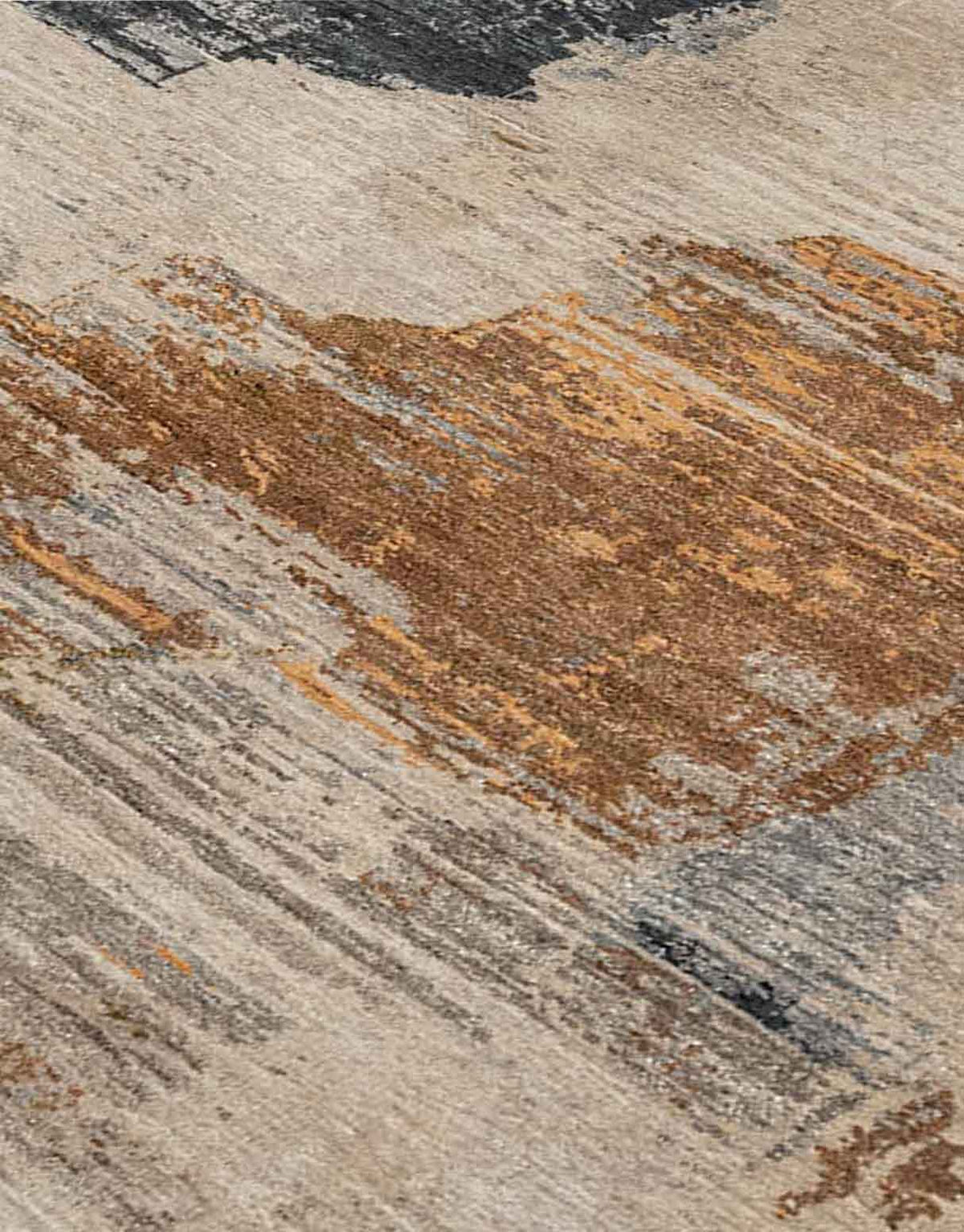 Tinctra Handknotted Wool and Silk Rug