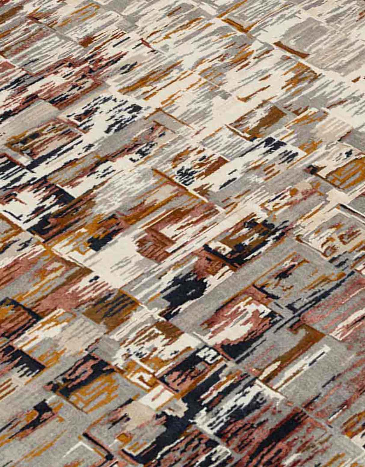 Luna-1 Hand Knotted Woollen And Silk Rug By Angeli Sowani