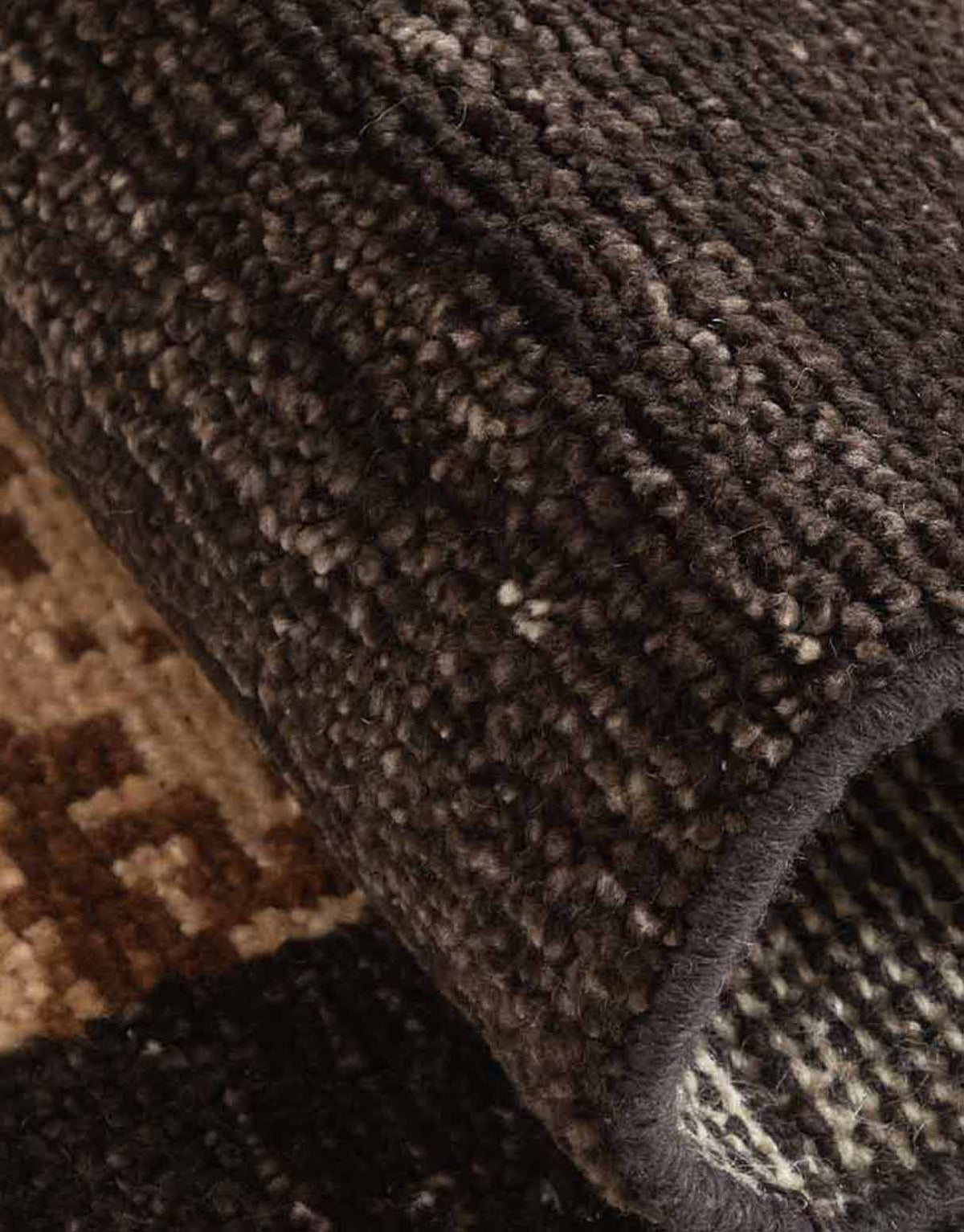 Mizan-V Handknotted Wool Rug