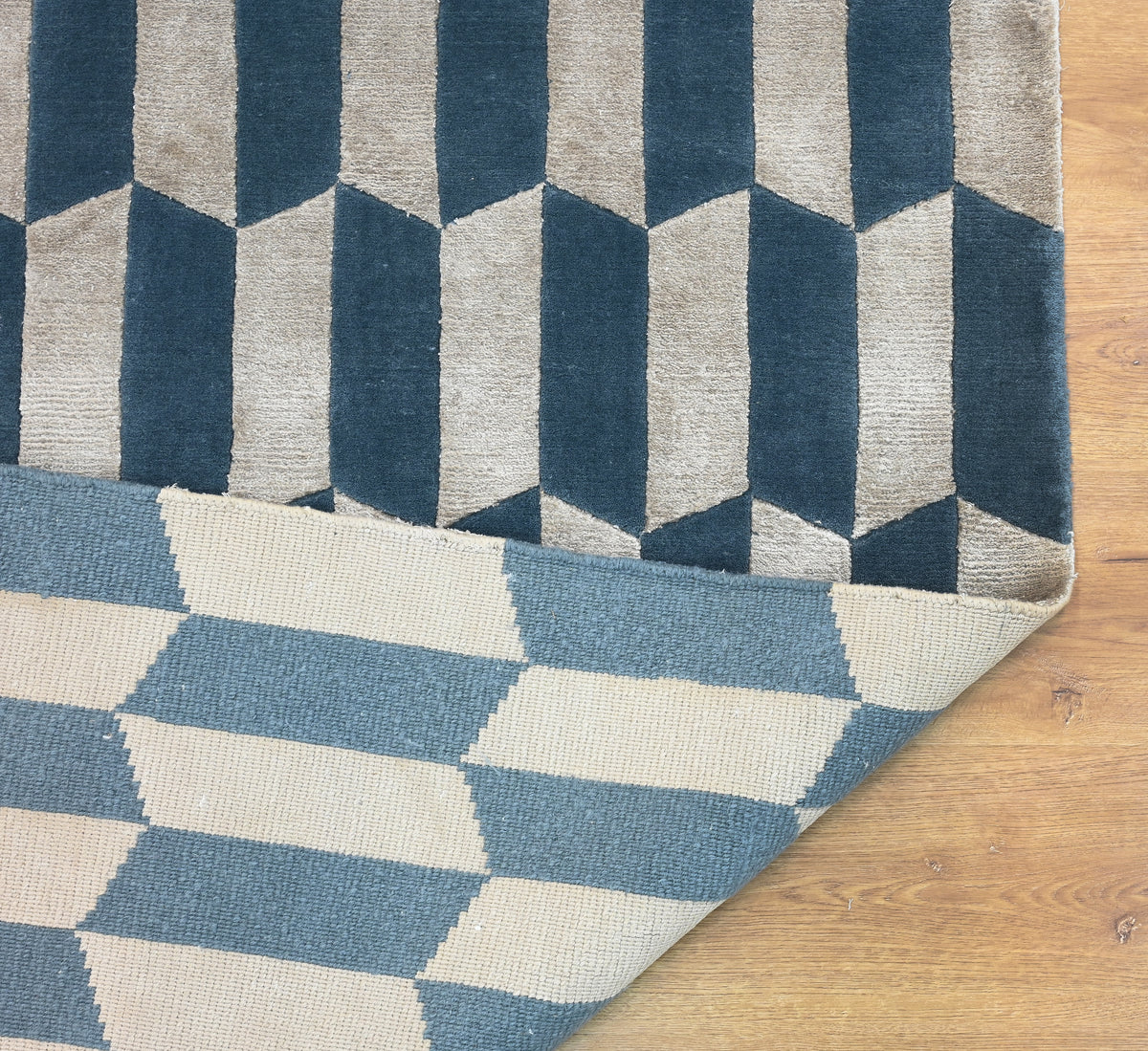 Tibetan Hand Knotted Woollen And Viscose Rug